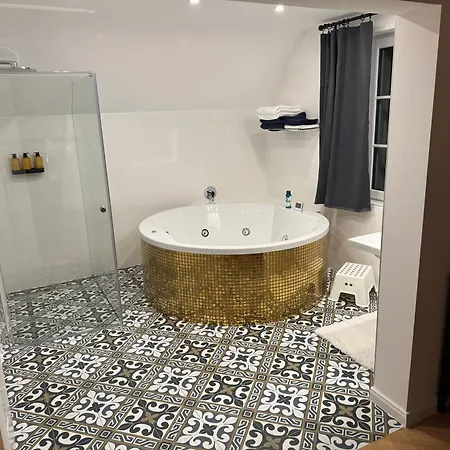 Haus Petter Luxury